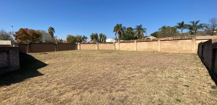 VACANT FULL-TITLE CORNER STAND FOR SALE – 500m² – SECURITY ESTATE – MONTANA PARK