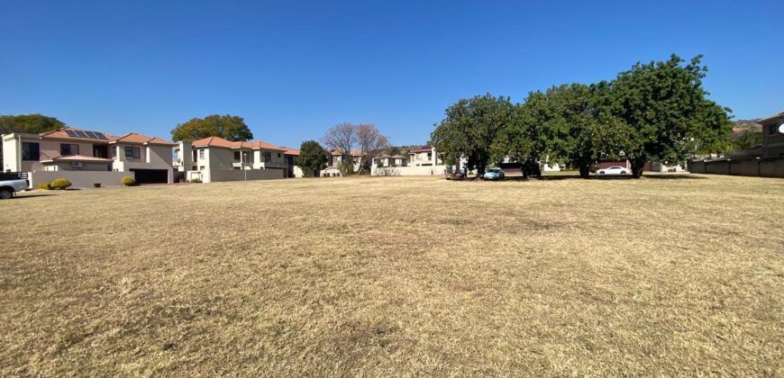 VACANT FULL-TITLE NORTH FACING STAND FOR SALE – 500m² – SECURITY ESTATE – MONTANA PARK